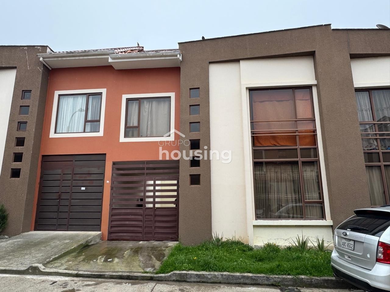 SE VENDE HERMOSA CASA EN RICAURTE DENTRO DE CONDOMINIO