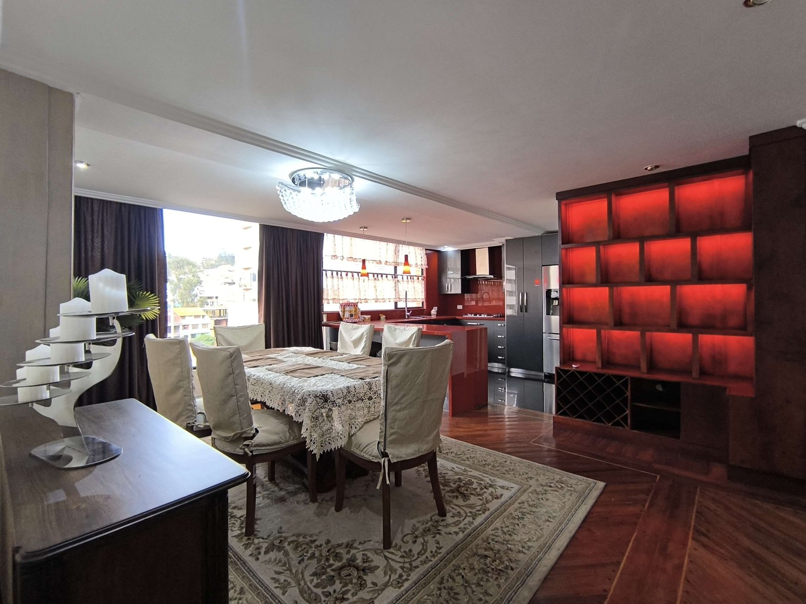 Departamento full amoblado en renta, sector Ordoñez Lasso