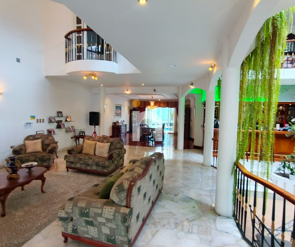 Casa de Lujo en Venta Cuenca