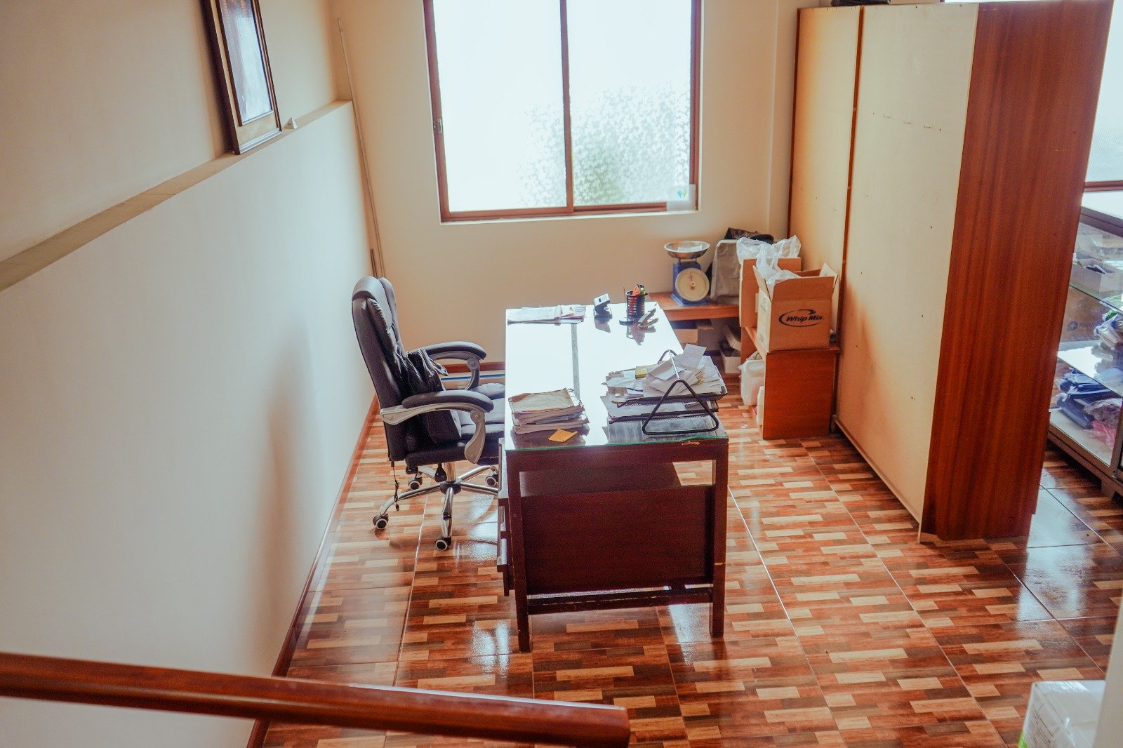 Amplia Casa con Terreno en Venta, Sector Pumayunga, Cuenca - Imagen 3