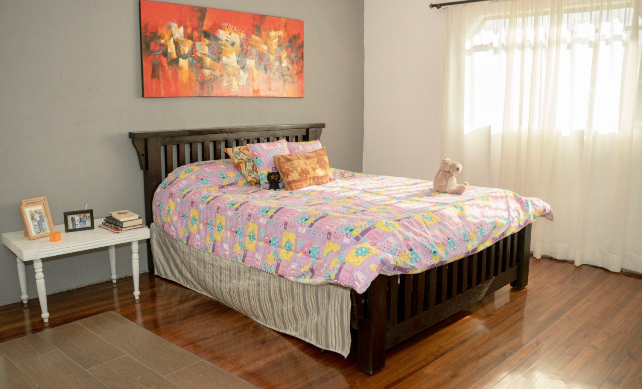 Villa en Venta en Cuenca, Sector Guangarcucho. - Imagen 4