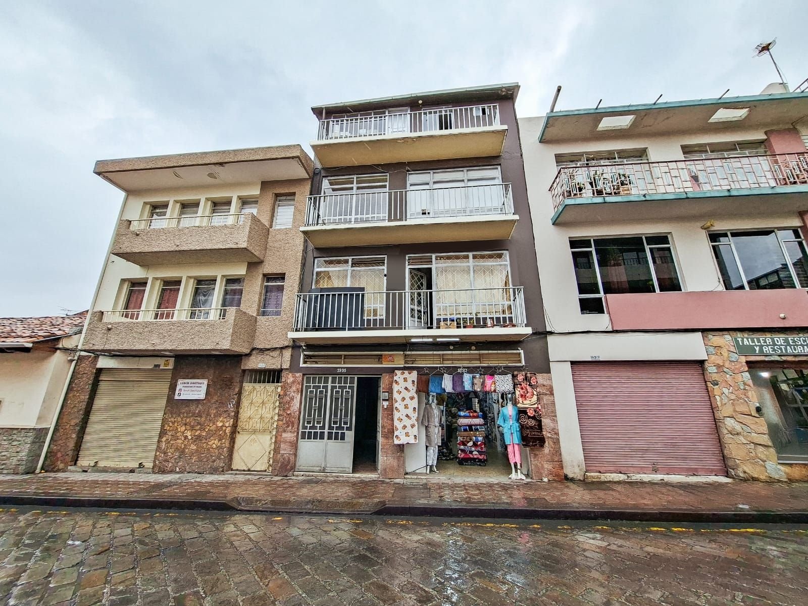 Casa Comercial en Venta, Centro Histórico, Cuenca