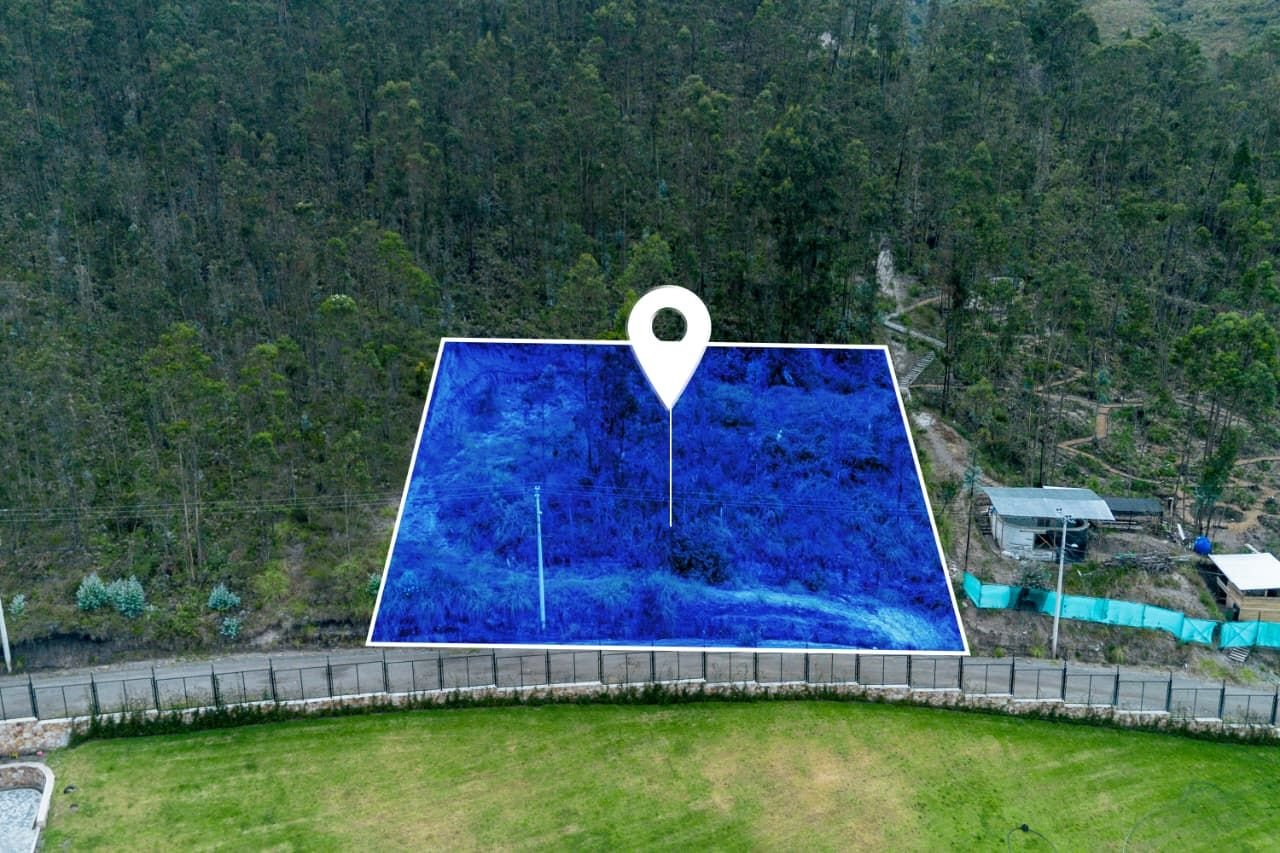 Terreno Exclusivo en venta sector Challubamba, Urbanización Privada