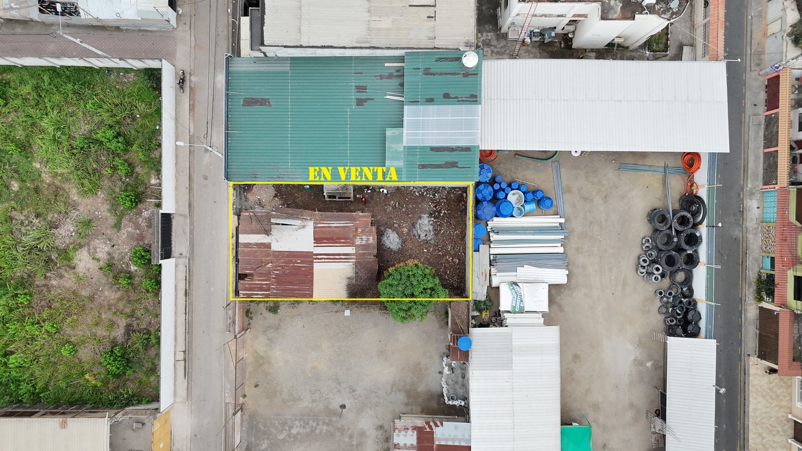 Solar de 200 m2, ubicado en el barrio la Florida, sector 5, a pocos pasos de la Avenida Principal Colón Tinoco, cerca de canchas, y a pocas cuadras del parque Zoila Ugarte