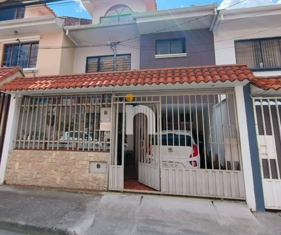 CASA VENTA SECTRO GRAN AKI, GONZALES SUAREZ